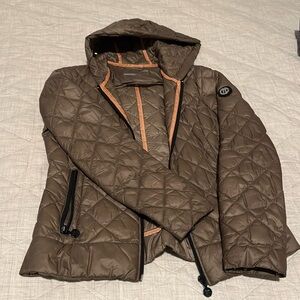 Quilted puffer, perfect for fall